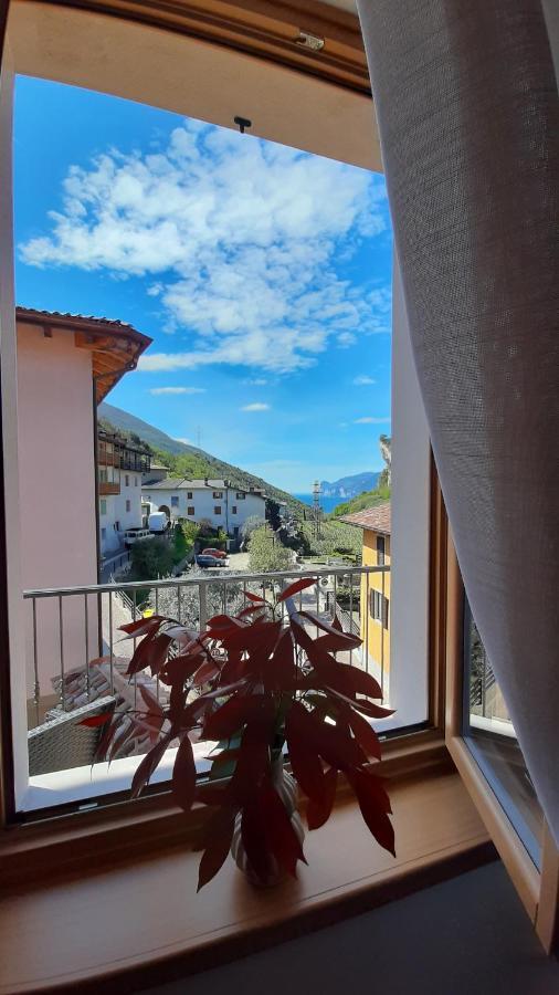Garda Baldo Apartments_Vivaldi Torbole Sul Garda Extérieur photo