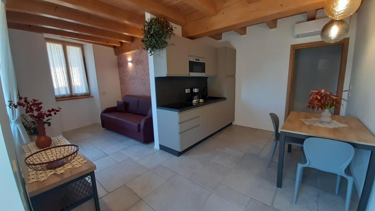 Garda Baldo Apartments_Vivaldi Torbole Sul Garda Extérieur photo