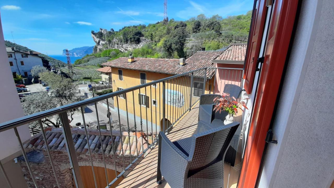 Garda Baldo Apartments_Vivaldi Torbole Sul Garda Extérieur photo